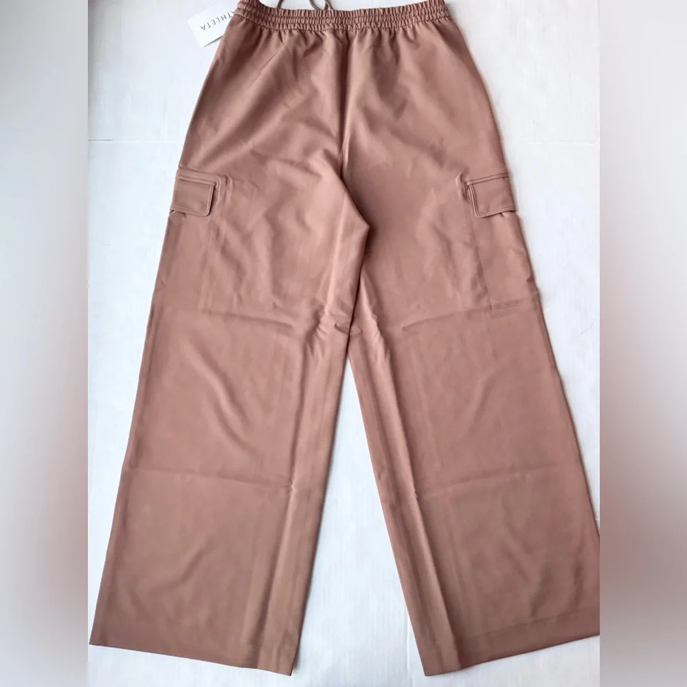 Athleta Promenade High Rise Cargo Pant in Walnut Size Small NWT - Picture 11 of 16